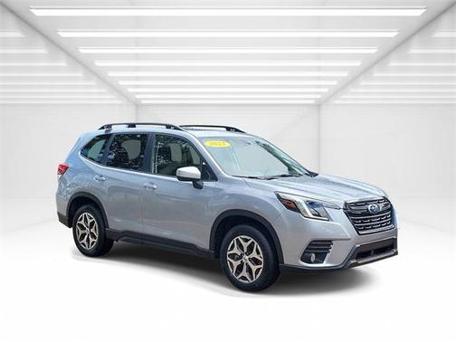 2023 Subaru Forester Premium