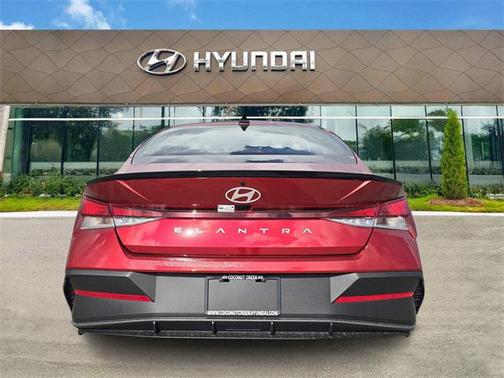 2026 Hyundai ELANTRA Sport
