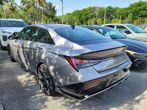 Fluid Metal 2024 Hyundai ELANTRA N Line