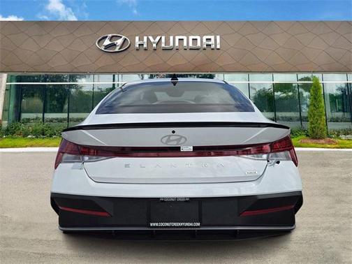 2025 Hyundai ELANTRA Sport