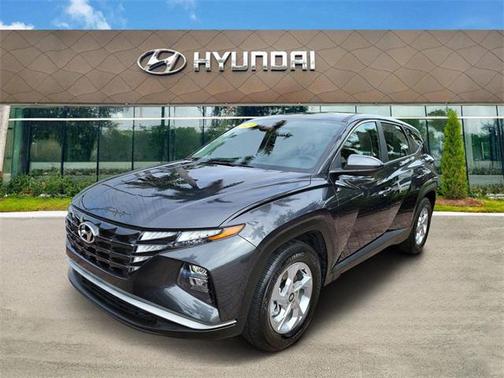 2024 Hyundai TUCSON SE