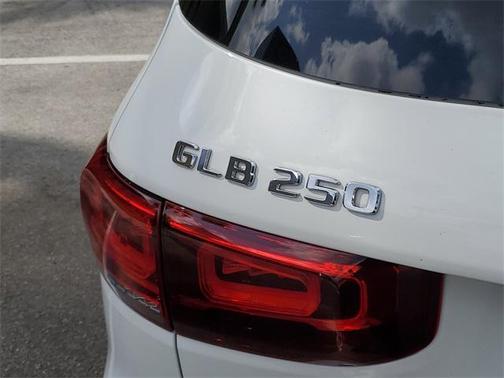 2020 Mercedes-Benz GLB 250 Base