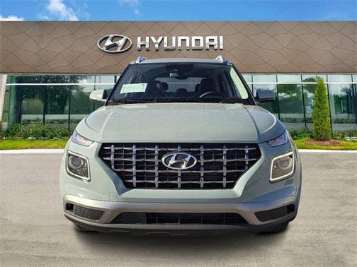 2025 Hyundai VENUE Limited