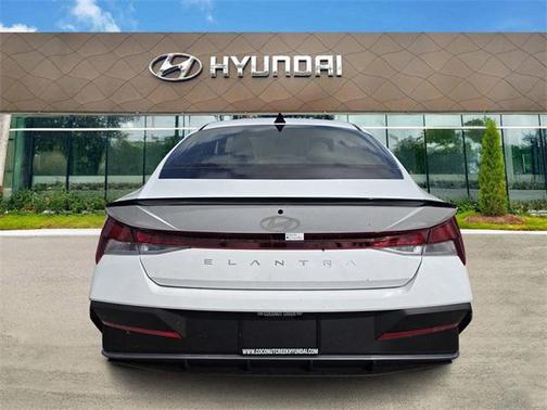 2025 Hyundai ELANTRA Sport