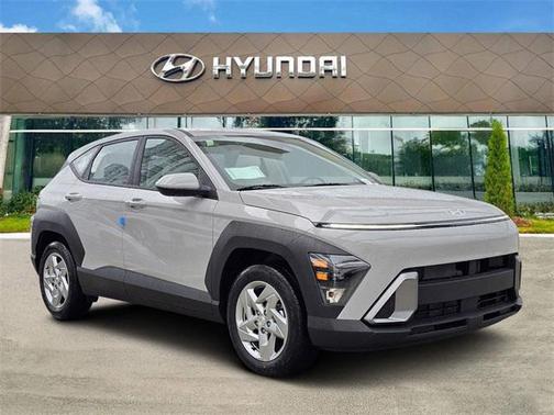 2026 Hyundai KONA SE