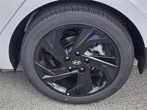 2026 Hyundai ELANTRA Sport