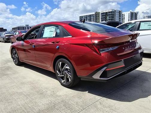 2025 Hyundai ELANTRA Sport