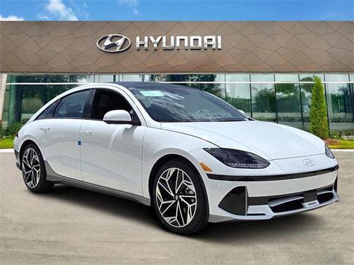2025 Hyundai IONIQ 6 SEL