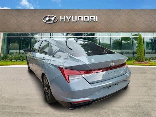 2023 Hyundai ELANTRA HEV Blue