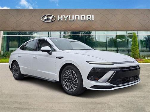 2025 Hyundai SONATA Hybrid Limited