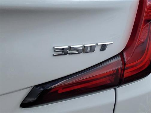 2022 Cadillac XT4 Luxury