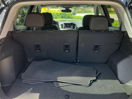Ebony Twilight Metallic 2023 GMC Terrain SLE