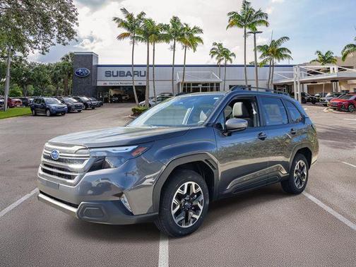 Magnetite Gray Metallic 2025 Subaru Forester Premium