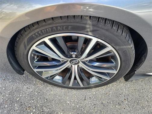 2019 INFINITI Q60 3.0T LUXE