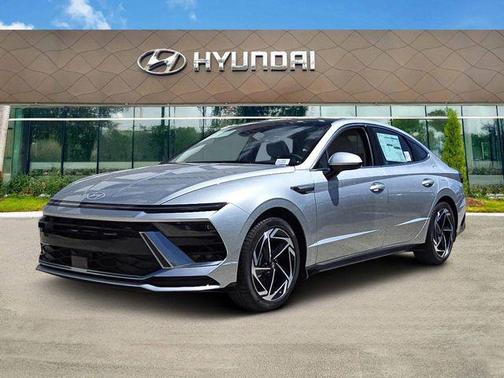 Aero Silver 2026 Hyundai SONATA SEL
