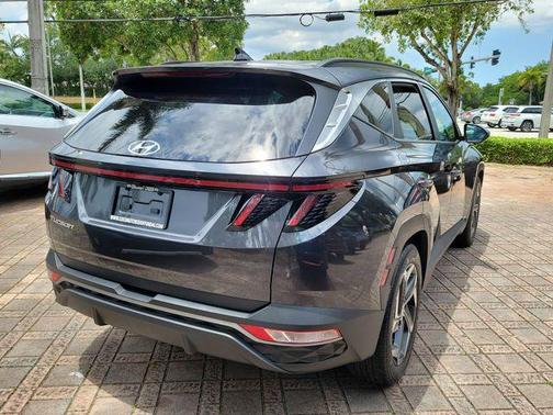 Dark Gray Metallic 2024 Hyundai TUCSON SEL