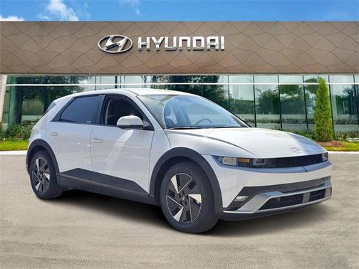 2025 Hyundai IONIQ 5 SE