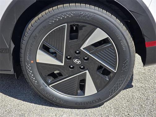 2025 Hyundai IONIQ 5 SE