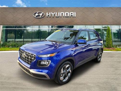 2023 Hyundai VENUE SEL