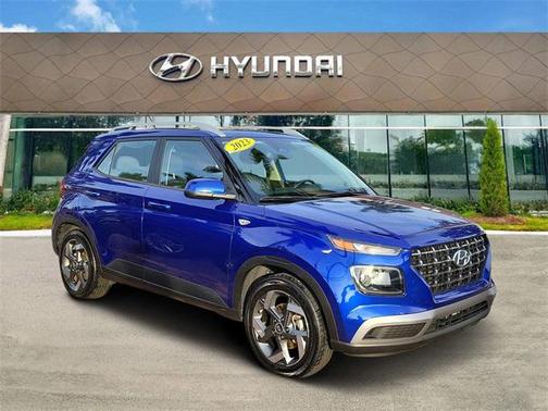 2023 Hyundai VENUE SEL