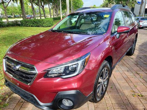 Crimson Red Pearl 2018 Subaru Outback 2.5i Limited