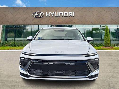 2026 Hyundai SONATA SEL