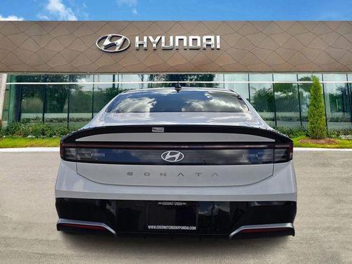 2026 Hyundai SONATA SEL