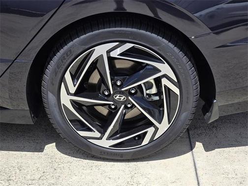 2026 Hyundai SONATA SEL