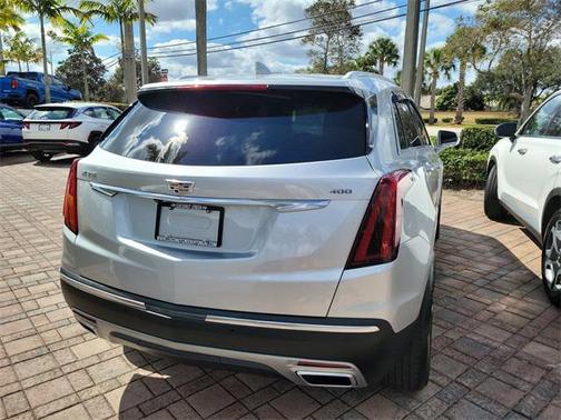 2020 Cadillac XT5 Premium Luxury
