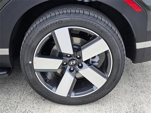 2025 Hyundai SANTA FE Limited