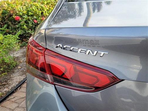 2020 Hyundai Accent SEL