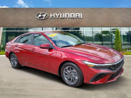 Ultimate Red 2024 Hyundai ELANTRA SEL