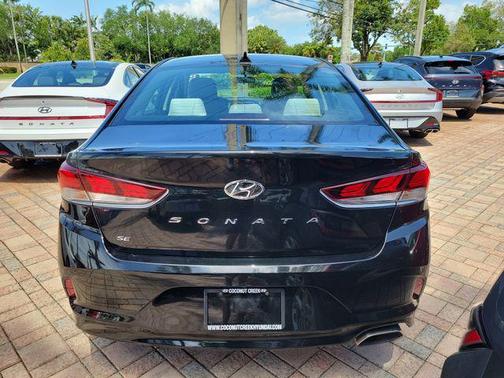Phantom Black 2019 Hyundai SONATA SE