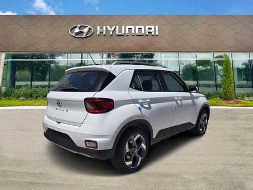 Lunar White 2026 Hyundai VENUE SEL