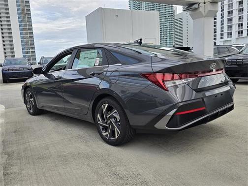 2025 Hyundai ELANTRA Sport