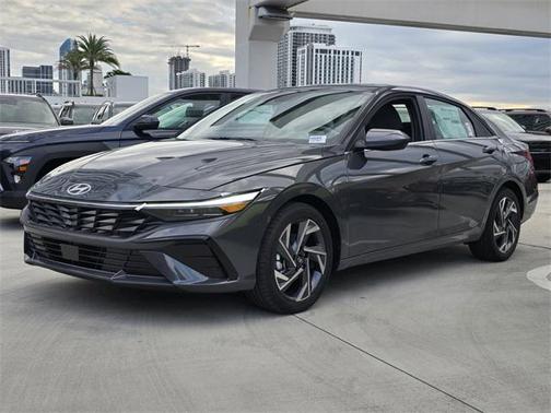 2025 Hyundai ELANTRA Sport