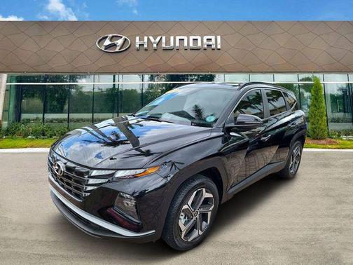 Phantom Black 2023 Hyundai TUCSON SEL