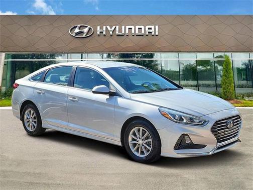 2019 Hyundai SONATA SE
