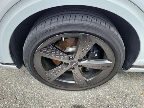 Alta White 2024 Genesis GV70 2.5T AWD