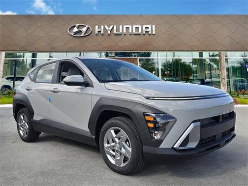 2025 Hyundai KONA SE