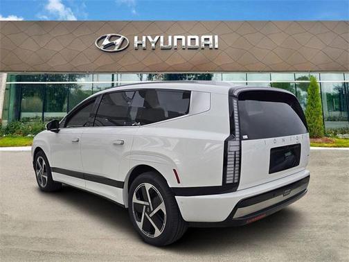 2026 Hyundai IONIQ 9 SE