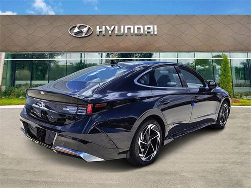 2026 Hyundai SONATA SEL