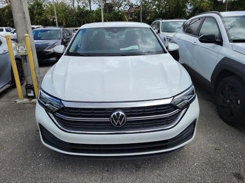 Opal White 2024 Volkswagen Jetta 1.5T SE