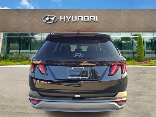 2025 Hyundai TUCSON SEL