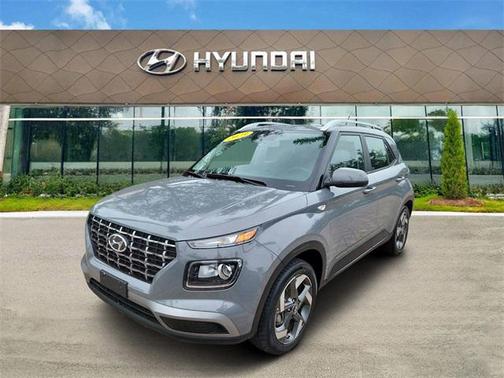2023 Hyundai VENUE SEL