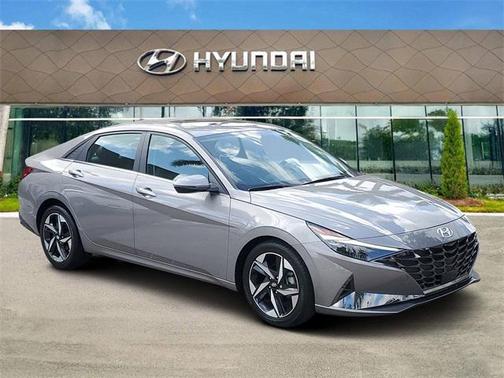 2022 Hyundai ELANTRA Limited