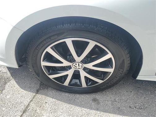 2017 Volkswagen Jetta 1.4T SE
