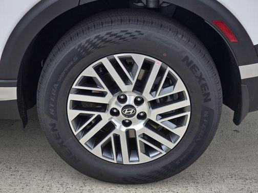Creamy White Pearl 2026 Hyundai PALISADE SEL Premium 8P
