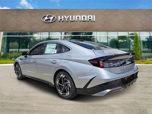 2026 Hyundai SONATA SEL