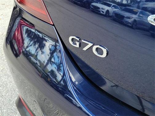 2023 Genesis G70 2.0T RWD